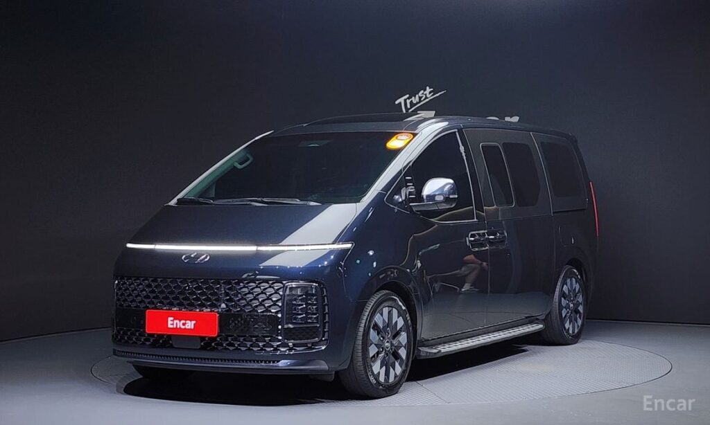 Hyundai Staria 2023