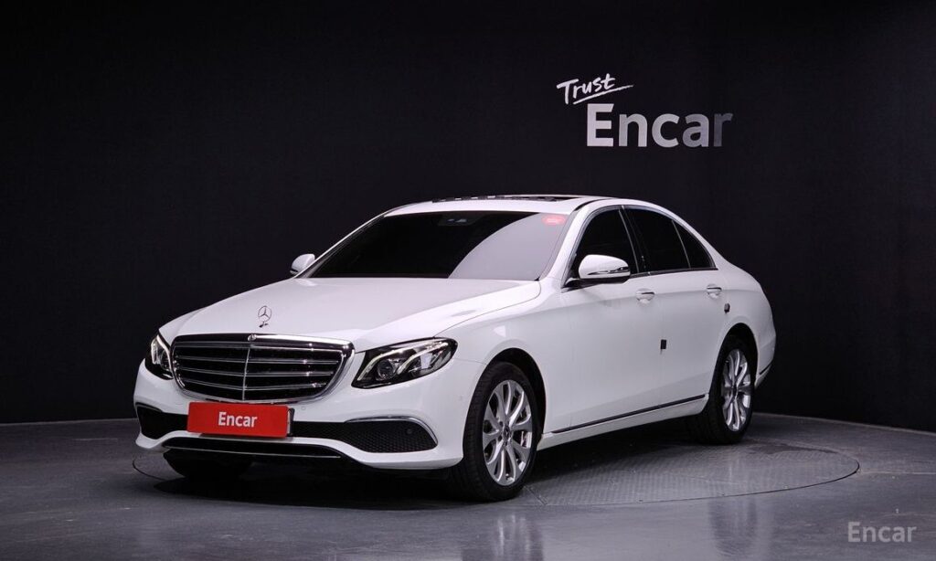 Mercedes-Benz E-Class 2020