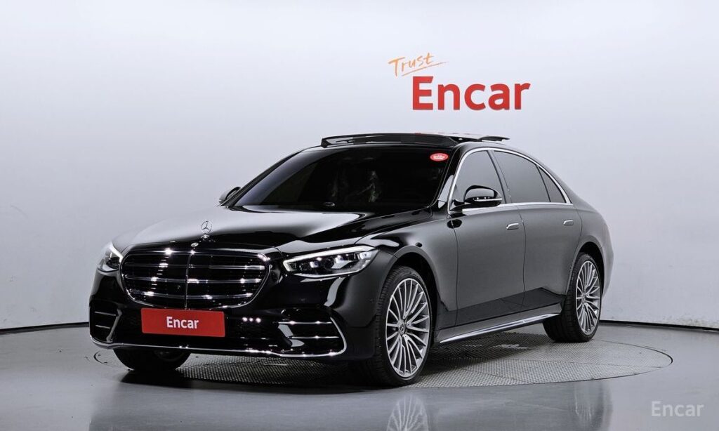 Mercedes-Benz S-Class 2024
