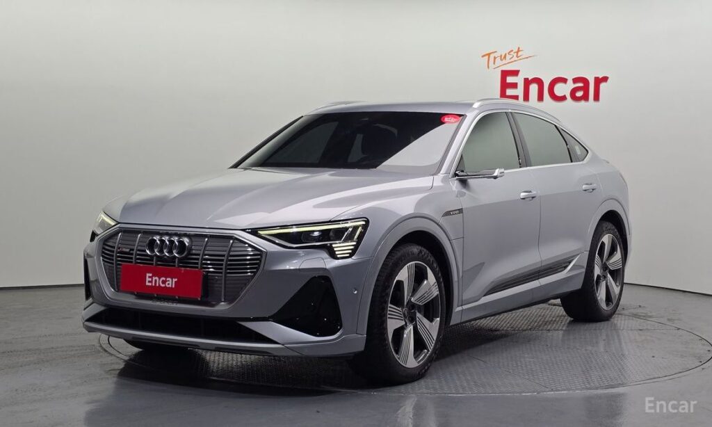 Audi e-tron 2021