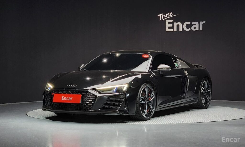 Audi R8 2021