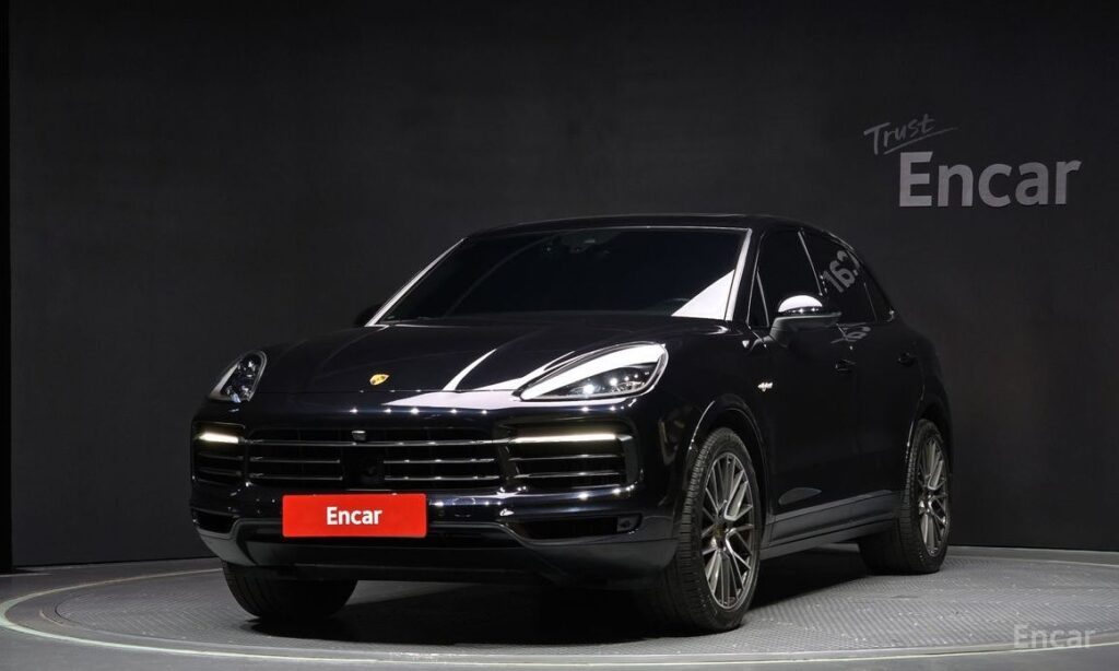 Porsche Cayenne 2021