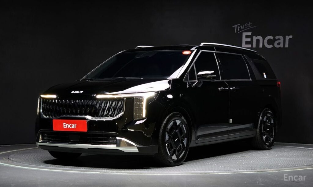Kia Canival 2024