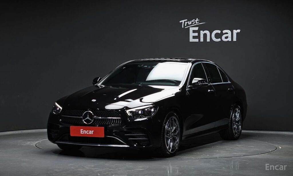Mercedes-Benz E-Class 2021