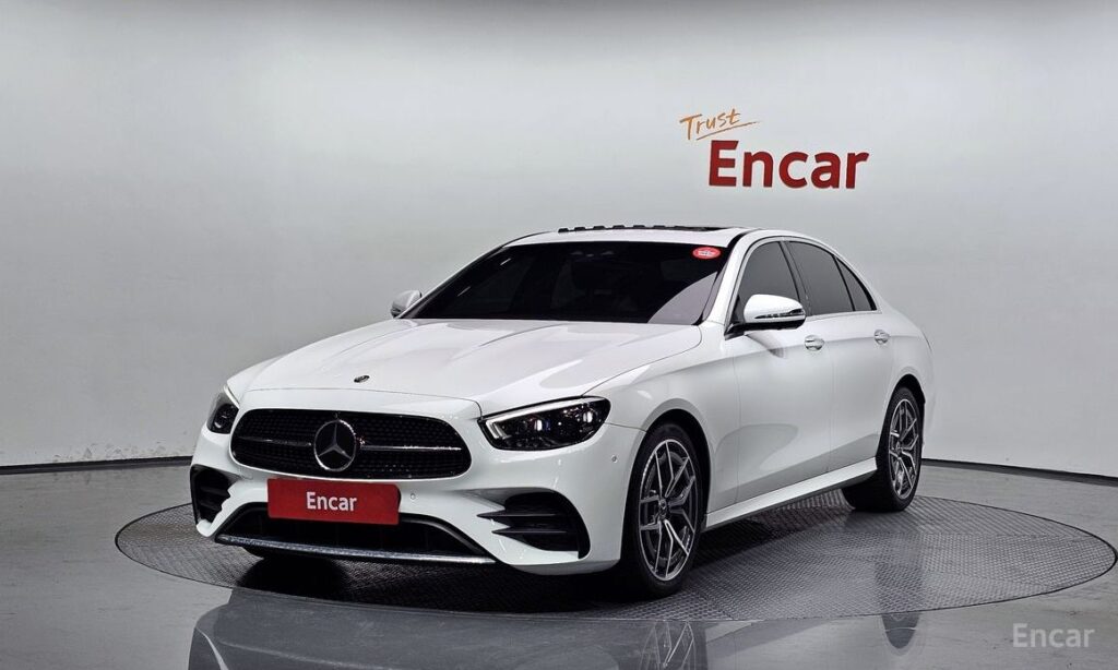 Mercedes-Benz E-Class 2021