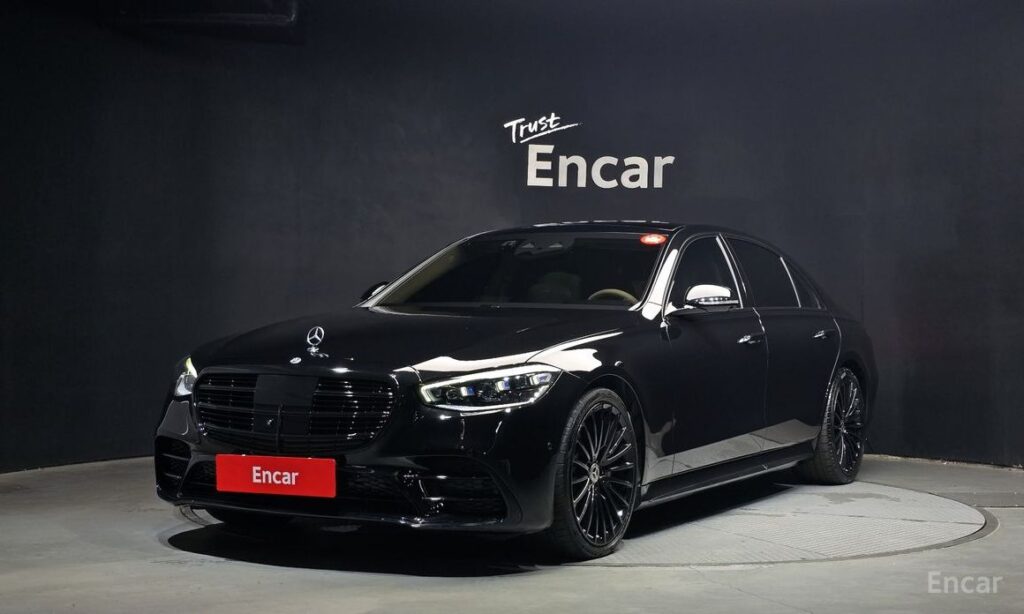 Mercedes-Benz S-Class 2023