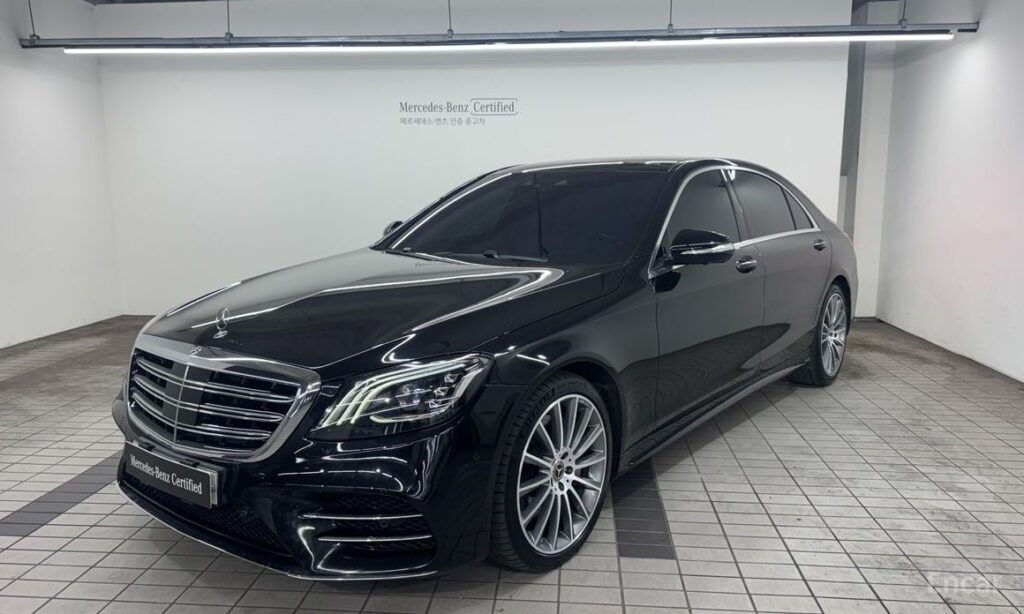 Mercedes-Benz S-Class 2020