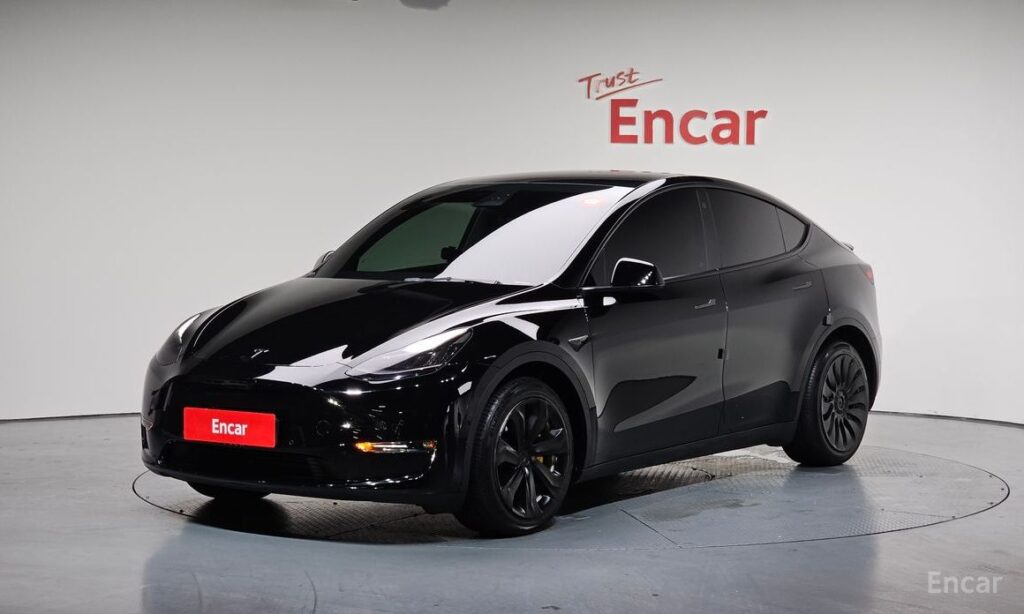 Tesla Model Y 2021