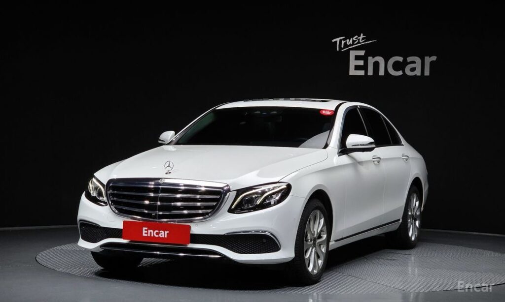 Mercedes-Benz E-Class 2020