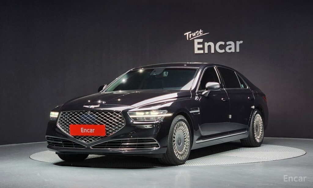 Genesis G90 2021