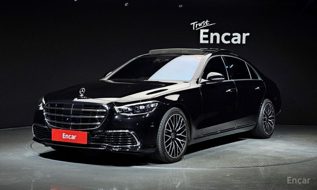 Mercedes-Benz S-Class 2024
