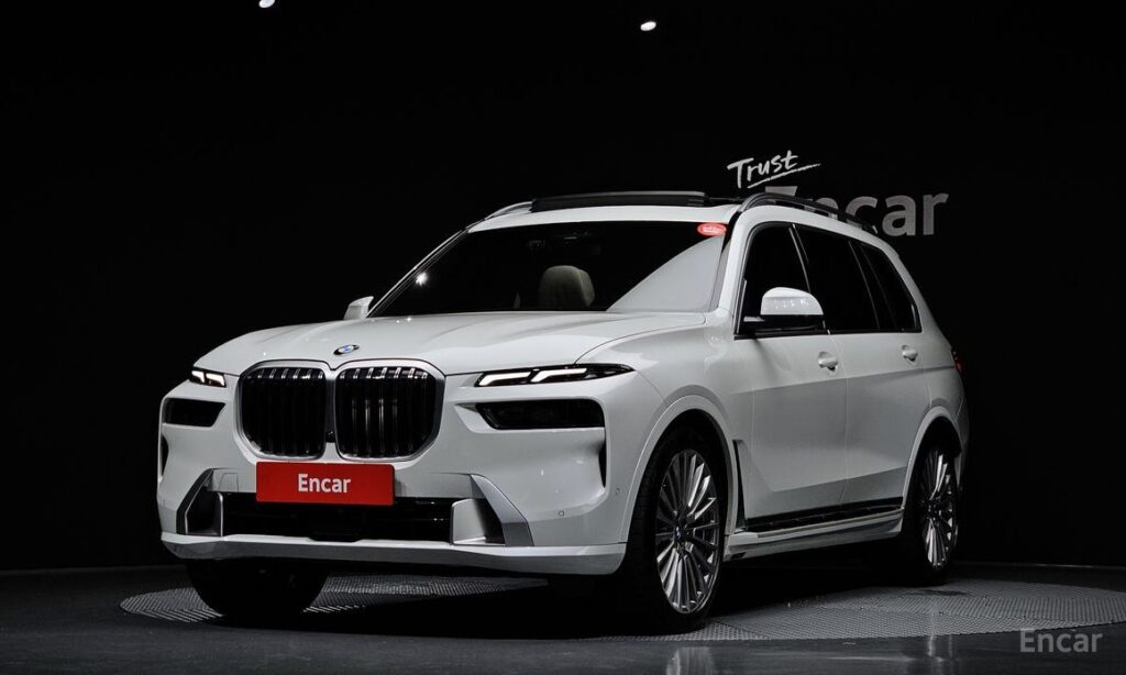 BMW X7 2023