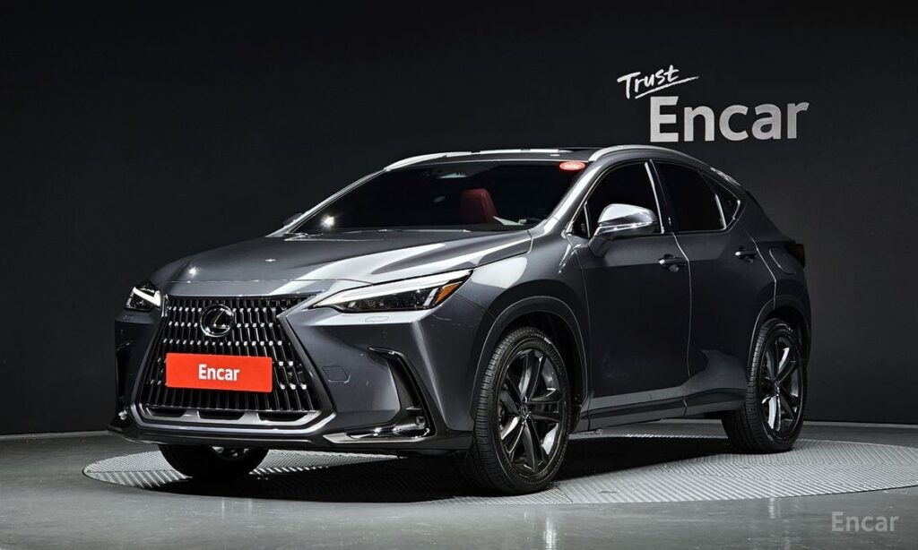 Lexus NX 2025