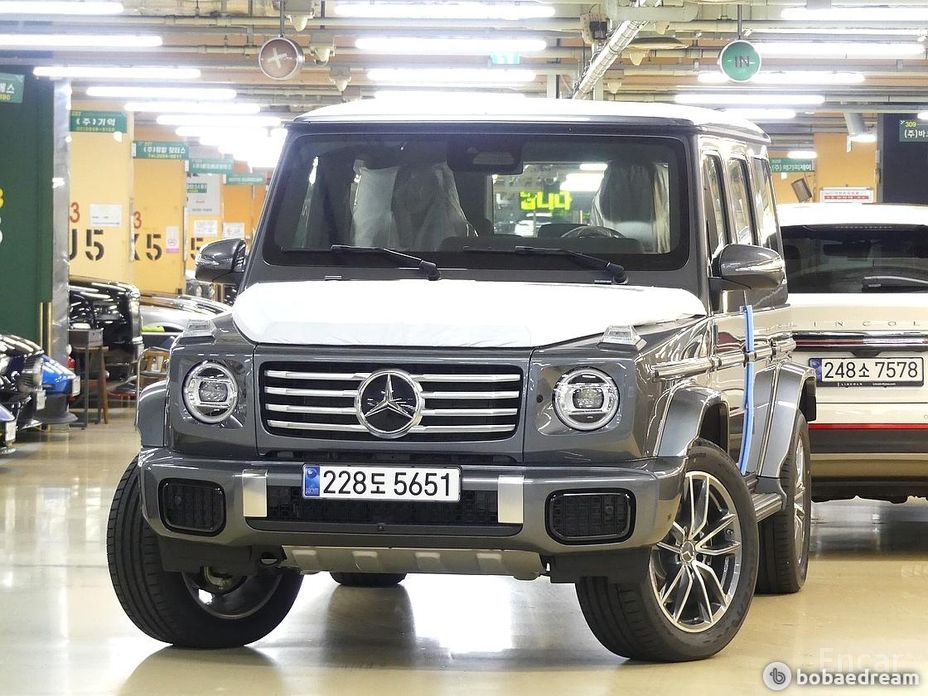 Mercedes-Benz G-Class 2025