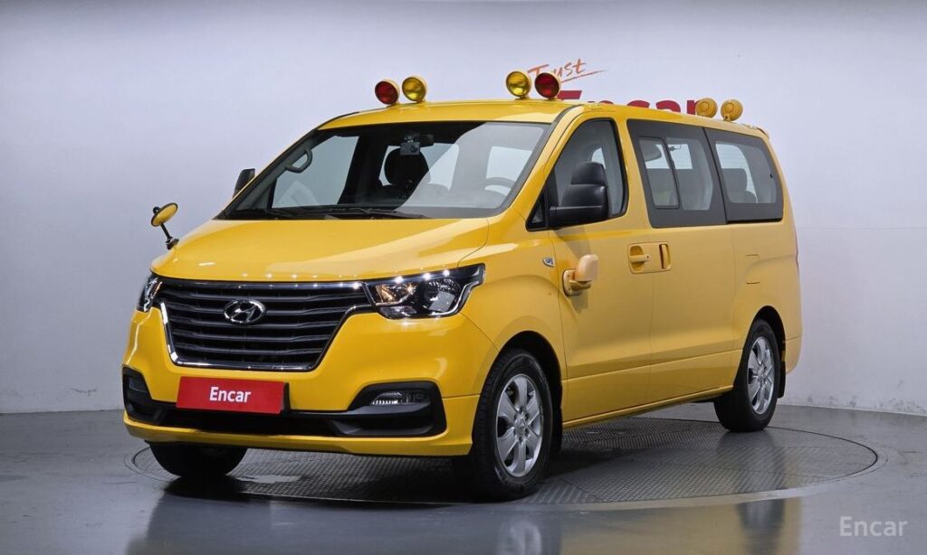 Hyundai Starex 2021