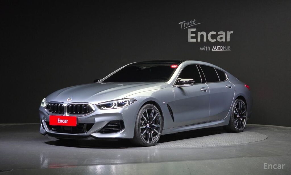 BMW 8-Series 2022