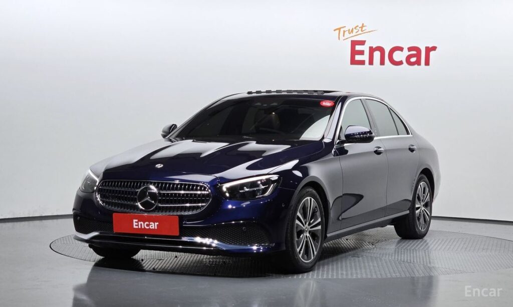 Mercedes-Benz E-Class 2021