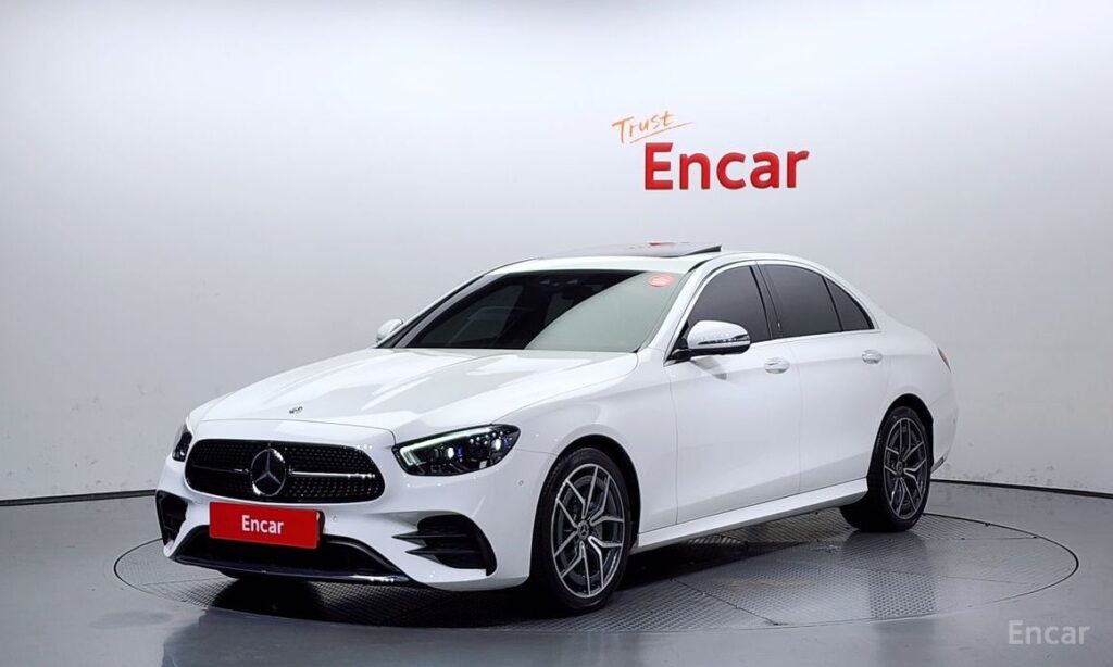 Mercedes-Benz E-Class 2021