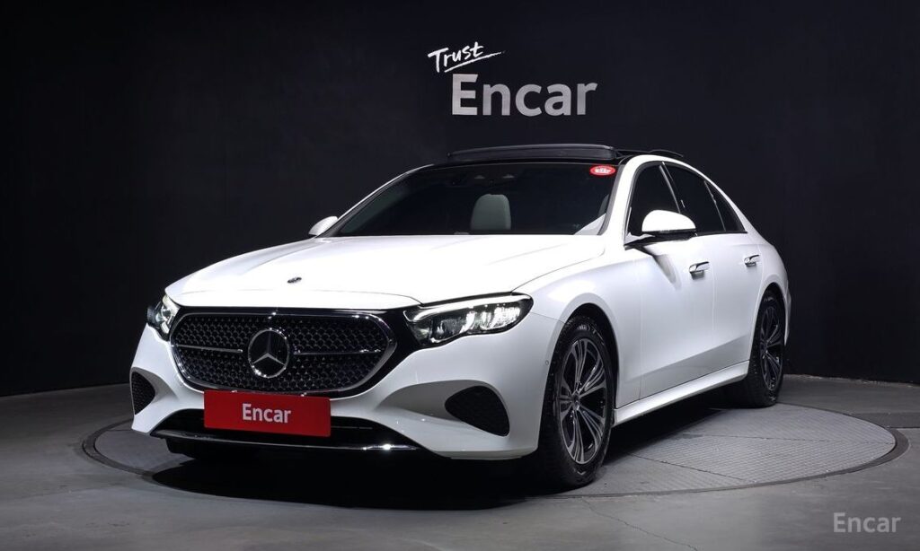 Mercedes-Benz E-Class 2025