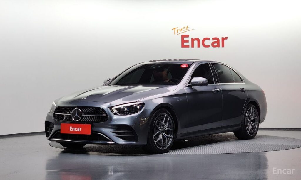 Mercedes-Benz E-Class 2021