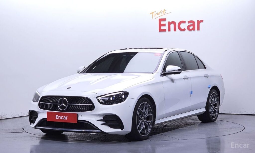 Mercedes-Benz E-Class 2021