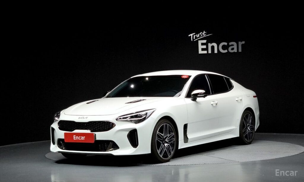 Kia Stinger 2023