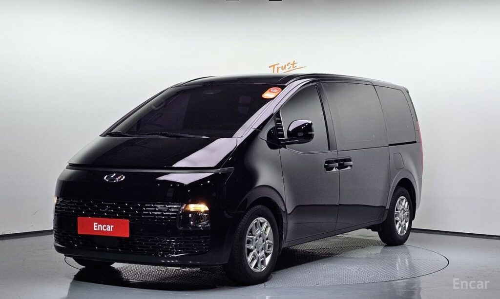 Hyundai Staria 2022