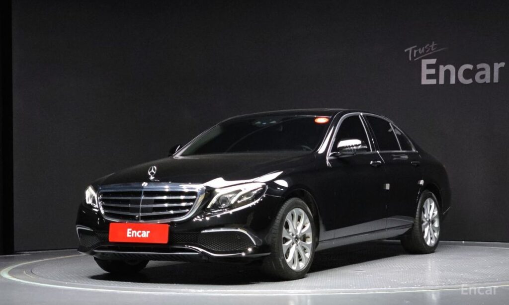 Mercedes-Benz E-Class 2020