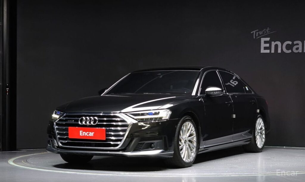 Audi A8 2021
