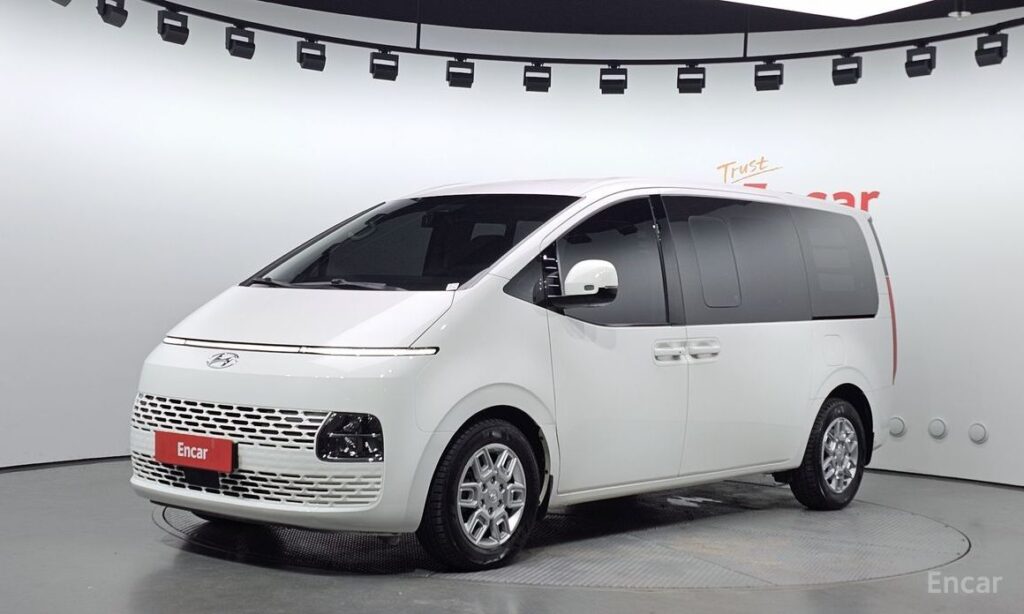 Hyundai Staria 2022