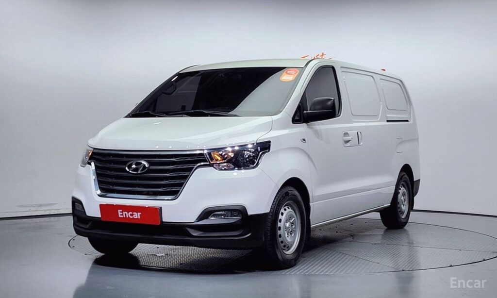 Hyundai Starex 2021