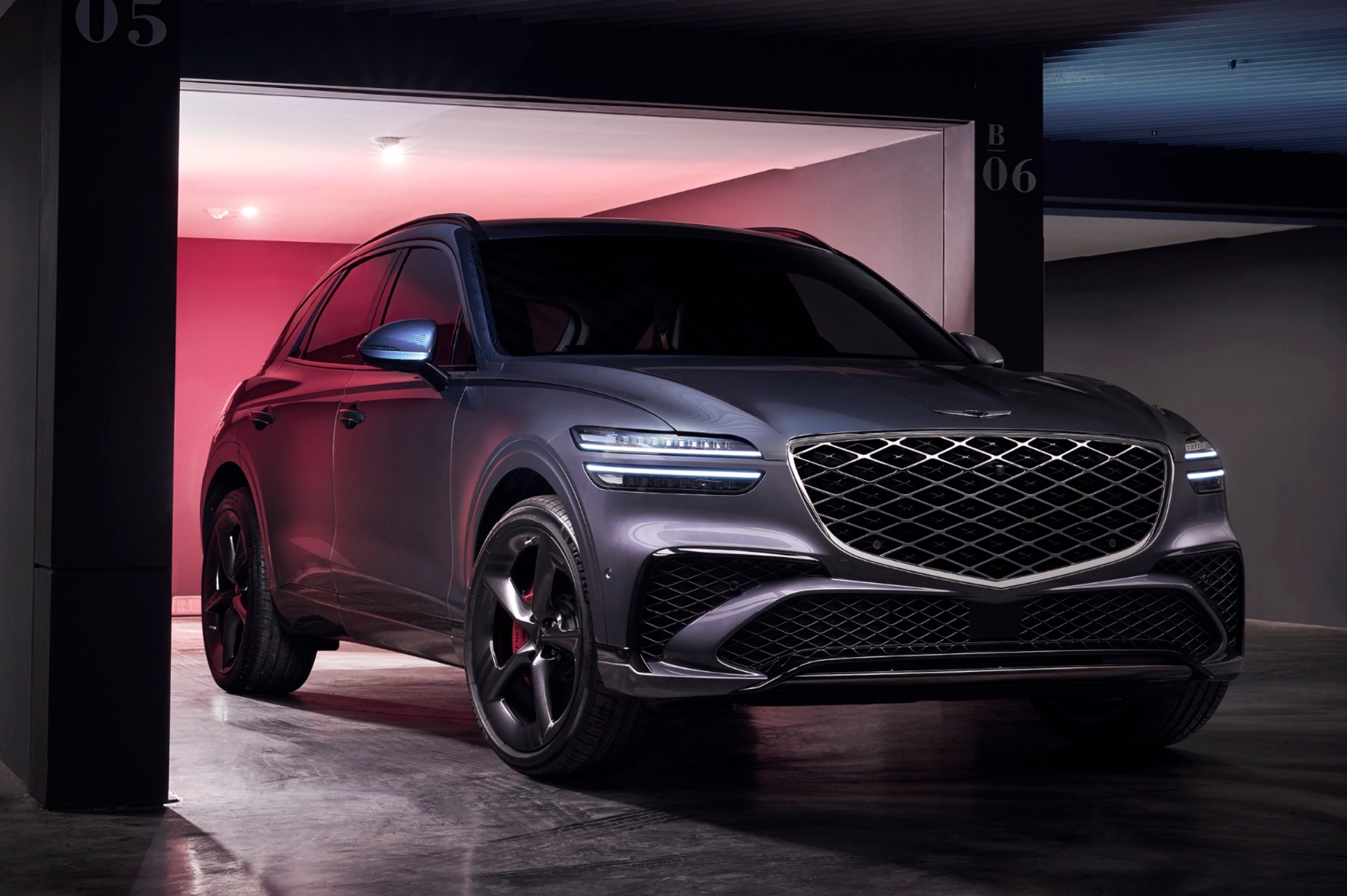 Genesis GV70 — премиум-кроссовер из Кореи, который приятно удивляет