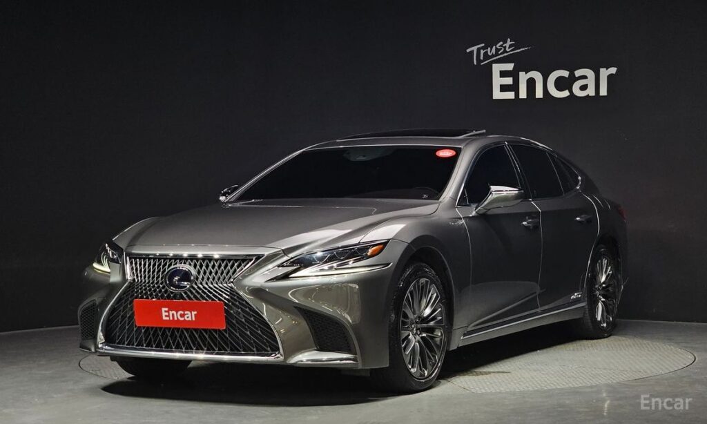 Lexus LS 2020