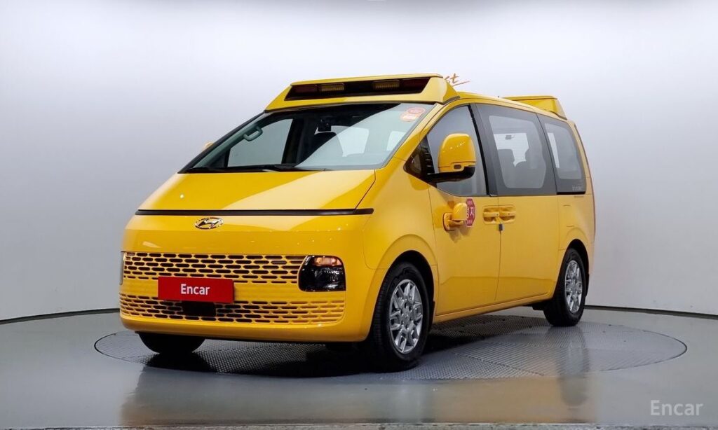 Hyundai Staria 2023