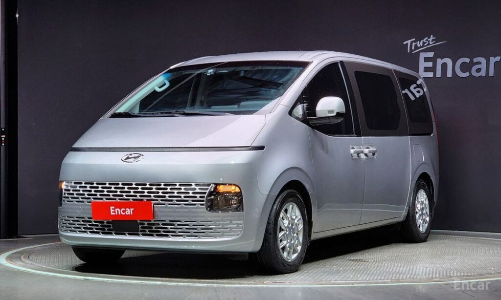 Hyundai Staria 2022