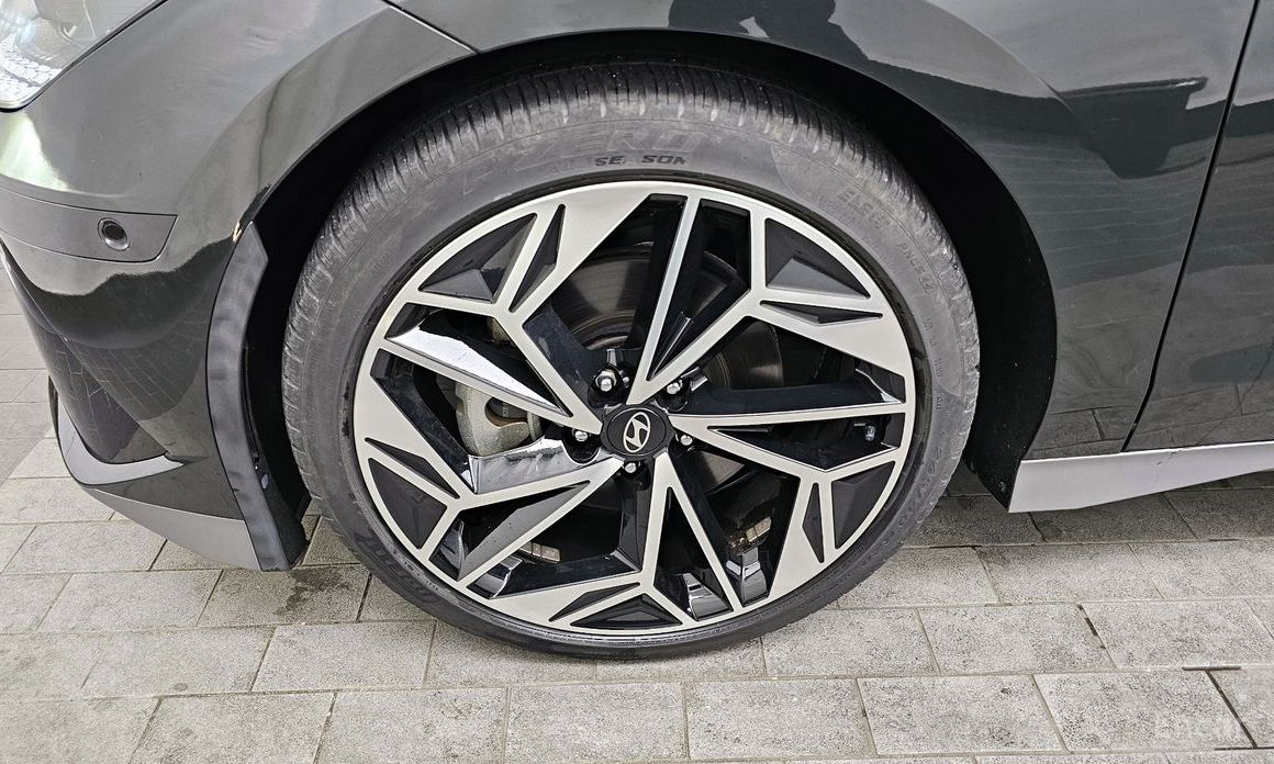 Фото автомобиля