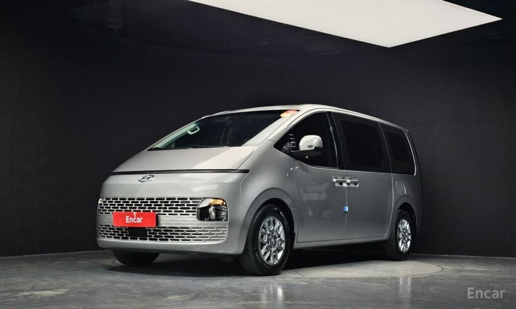 Hyundai Staria 2023