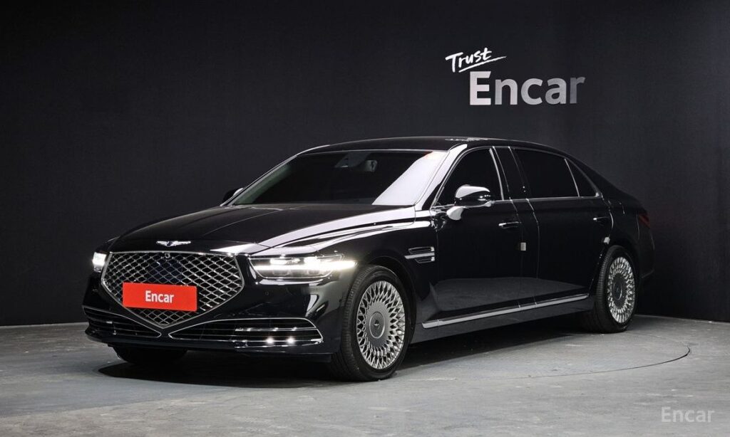 Genesis G90 2021