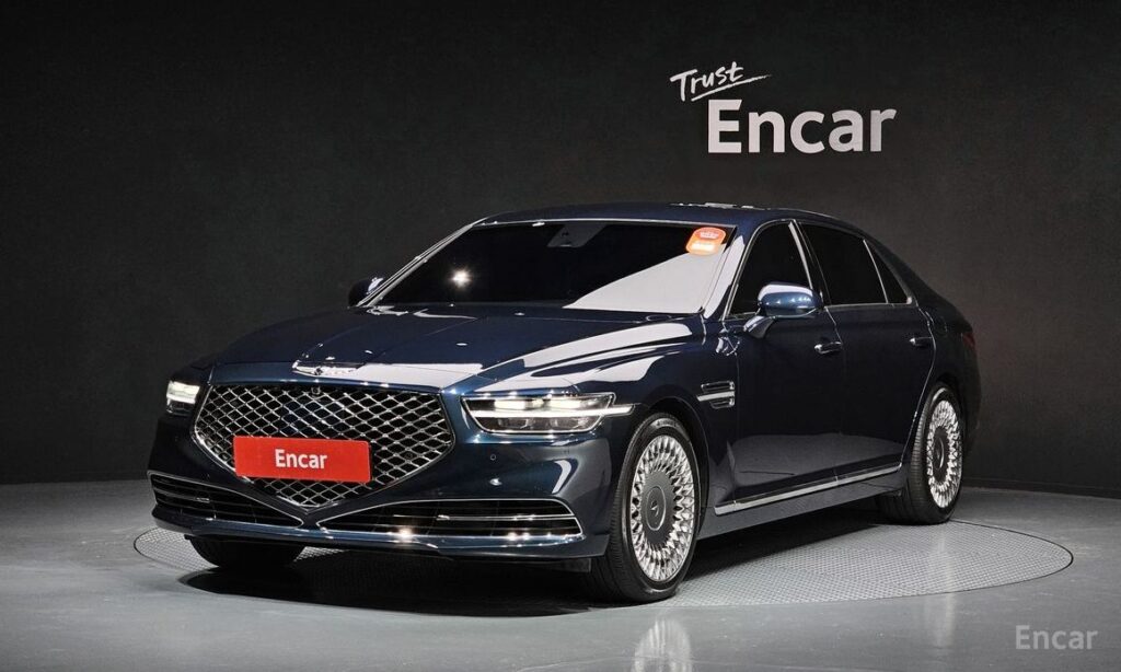 Genesis G90 2021