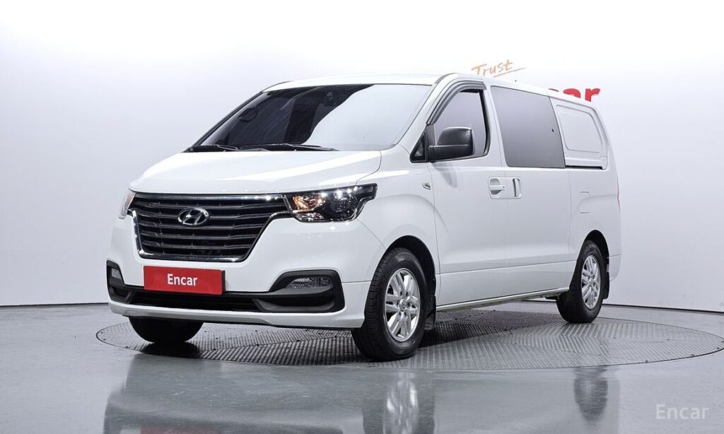 Hyundai Starex 2021