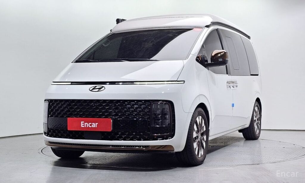 Hyundai Staria 2023