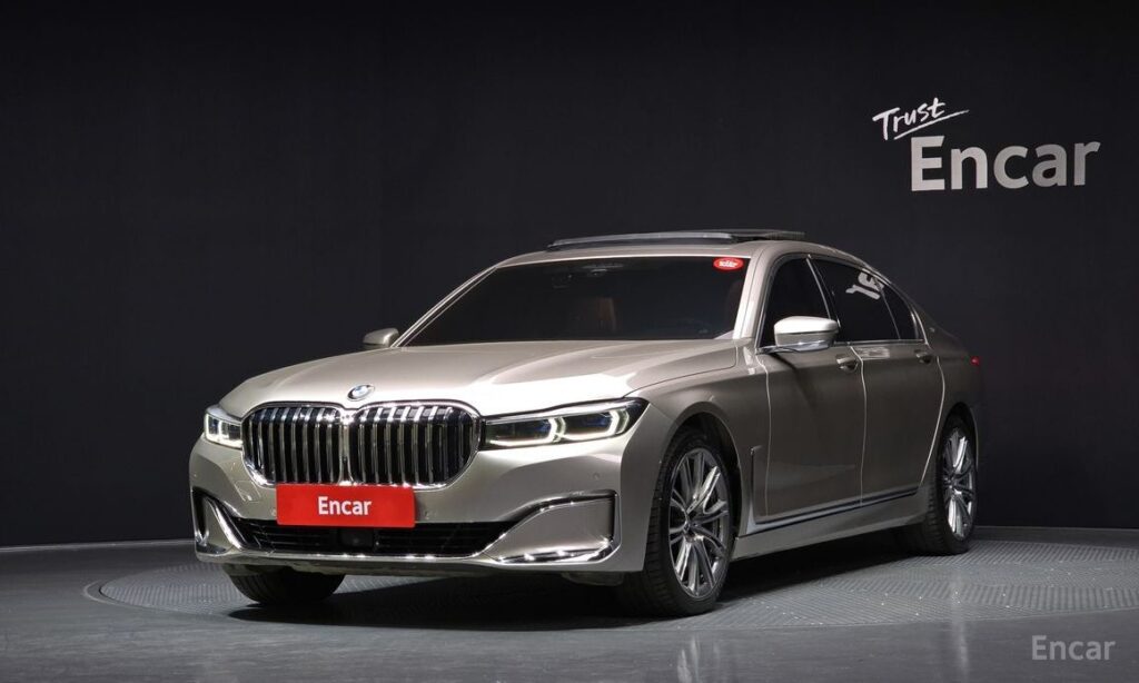 BMW 7-Series 2021
