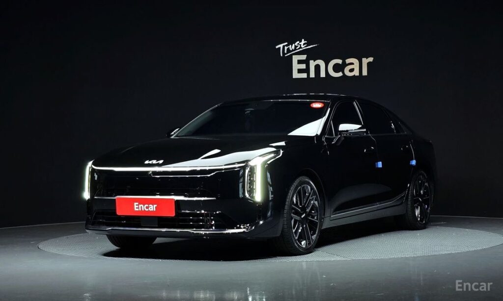 Kia K8 2025