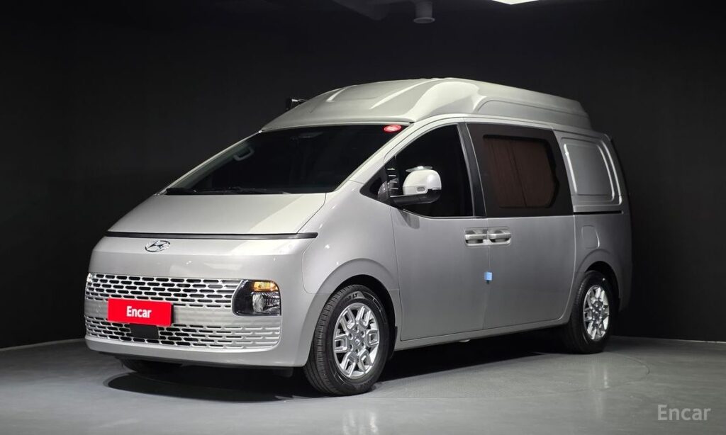 Hyundai Staria 2022