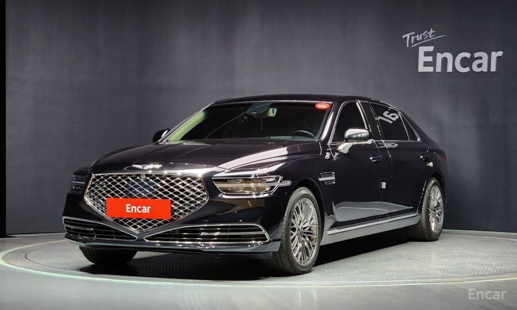 Genesis G90 2021