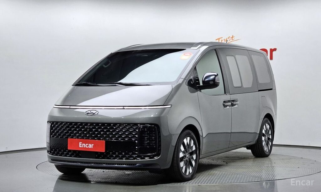 Hyundai Staria 2022