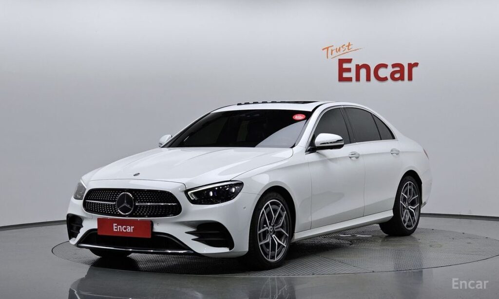 Mercedes-Benz E-Class 2021