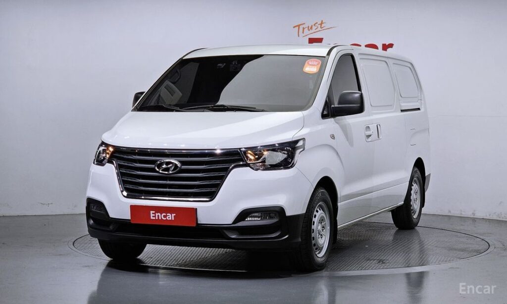 Hyundai Starex 2021