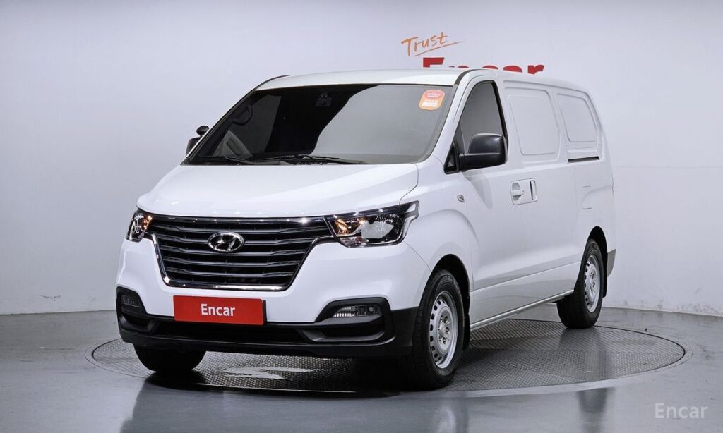Hyundai Starex 2021