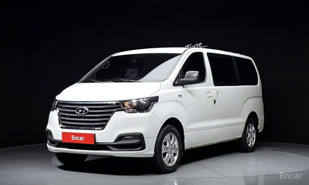 Hyundai Starex 2021